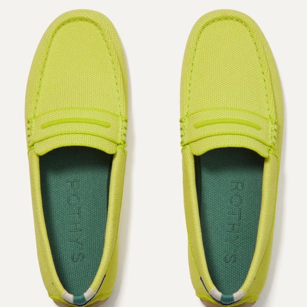 Rothy's The Driver Driving Loafer in Limon, size 8.5 NIB - Picture 2 of 5